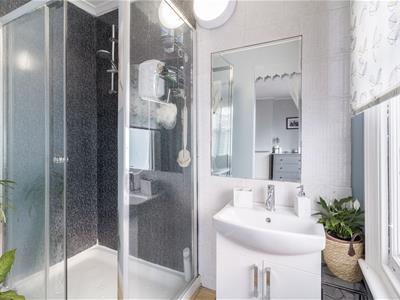 Ensuite Shower Room